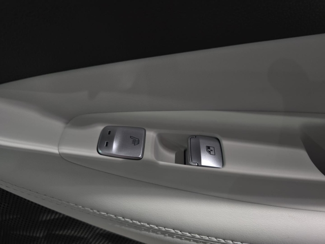 HYUNDAI SANTA FE FACELIFT SEVEN 2.2 CRDI 4WD 8-DCT SIGNATURE PANORAMADACH HYUNDAI SANTA FE FACELIFT SEVEN 2.2 CRDI 4WD 8-DCT SIGNATURE PANORAMADACH