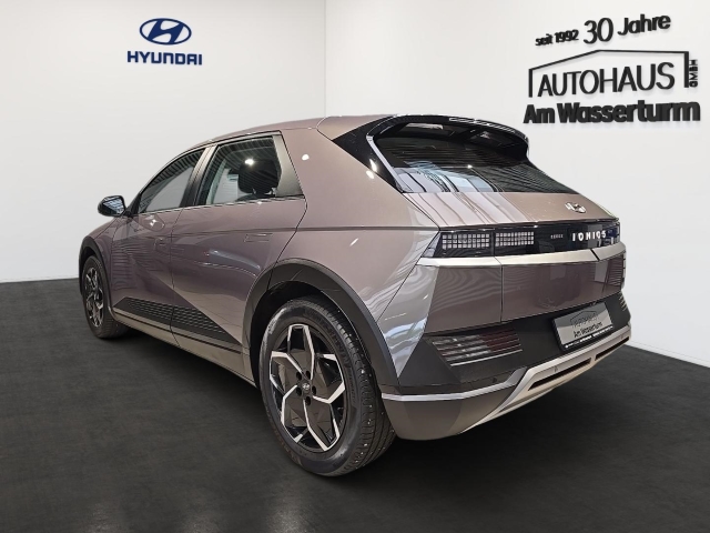 HYUNDAI IONIQ 5 Basis MIT HECKANTRIEB UND 72,6KWH BATT. HYUNDAI IONIQ 5 Basis MIT HECKANTRIEB UND 72,6KWH BATT.