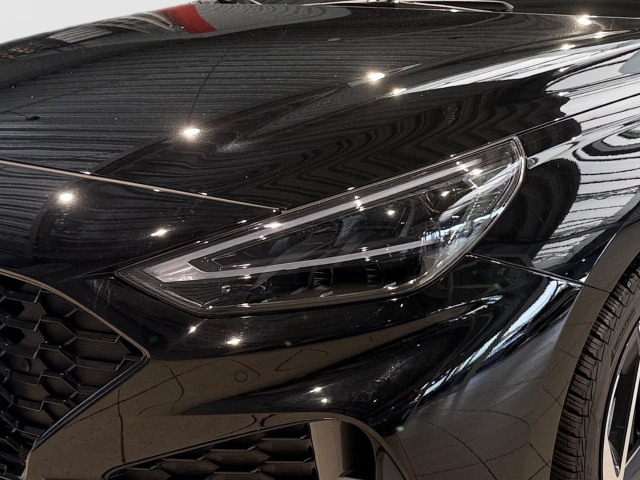 HYUNDAI i30cw Kombi 1.5 TGDI DCT N Line Sitzpaket NAVI LED HYUNDAI i30cw Kombi 1.5 TGDI DCT N Line Sitzpaket NAVI LED