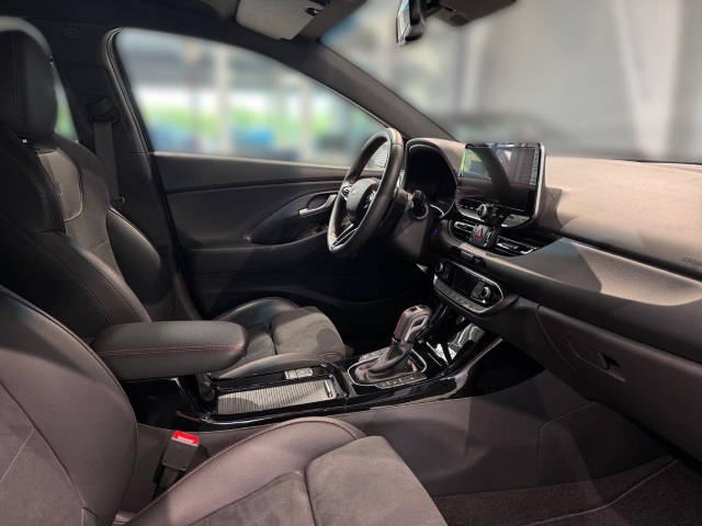 HYUNDAI i30cw Kombi 1.5 TGDI DCT N Line Sitzpaket NAVI LED HYUNDAI i30cw Kombi 1.5 TGDI DCT N Line Sitzpaket NAVI LED