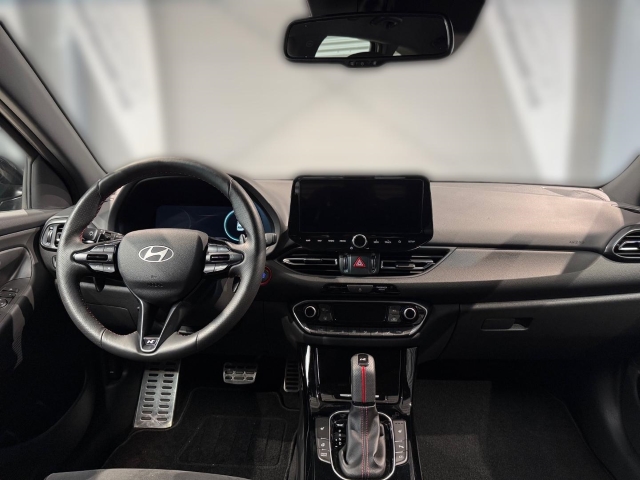 HYUNDAI i30cw Kombi 1.5 TGDI DCT N Line Sitzpaket NAVI LED HYUNDAI i30cw Kombi 1.5 TGDI DCT N Line Sitzpaket NAVI LED