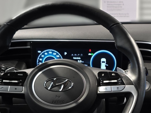 HYUNDAI TUCSON 1.6 T-GDI PHEV 4WD Trend Assistenzpaket el.Heckklappe LED NAVI HYUNDAI TUCSON 1.6 T-GDI PHEV 4WD Trend Assistenzpaket el.Heckklappe LED NAVI