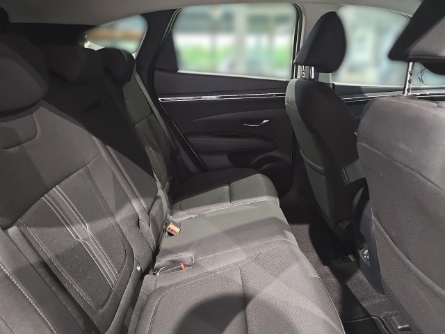 HYUNDAI TUCSON 1.6 T-GDI PHEV 4WD Trend Assistenzpaket el.Heckklappe LED NAVI HYUNDAI TUCSON 1.6 T-GDI PHEV 4WD Trend Assistenzpaket el.Heckklappe LED NAVI