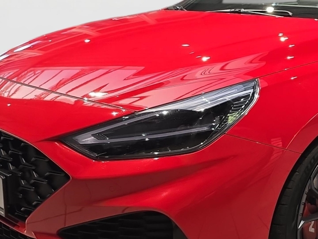 HYUNDAI i30 Fastback N Performance 2.0 T-GDI 8DCT NAVI LED HYUNDAI i30 Fastback N Performance 2.0 T-GDI 8DCT NAVI LED