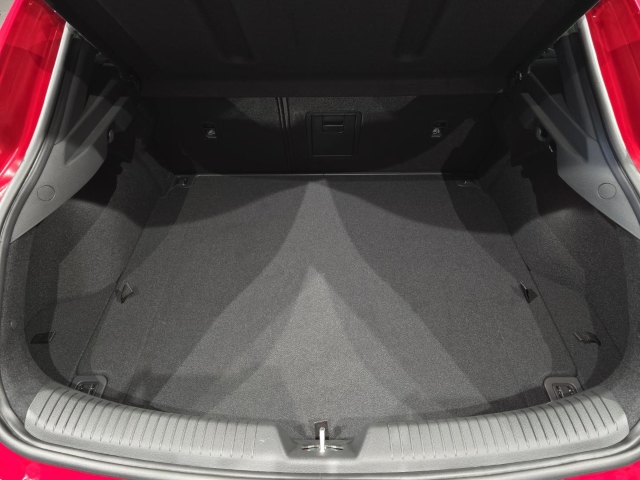 HYUNDAI i30 Fastback N Performance 2.0 T-GDI 8DCT NAVI LED HYUNDAI i30 Fastback N Performance 2.0 T-GDI 8DCT NAVI LED