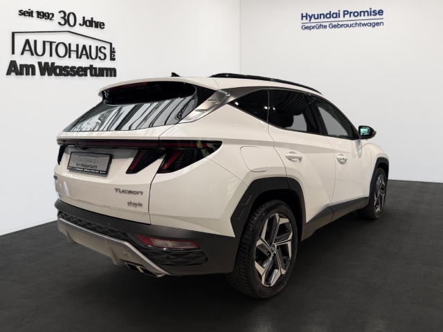 HYUNDAI TUCSON 1.6 T-GDI Trend Plug-In Hybrid 4WD Pano Assistenz-Paket el.Heckklappe HYUNDAI TUCSON 1.6 T-GDI Trend Plug-In Hybrid 4WD Pano Assistenz-Paket el.Heckklappe
