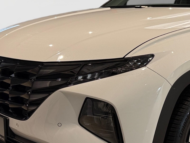HYUNDAI TUCSON 1.6 T-GDI Trend Plug-In Hybrid 4WD Pano Assistenz-Paket el.Heckklappe HYUNDAI TUCSON 1.6 T-GDI Trend Plug-In Hybrid 4WD Pano Assistenz-Paket el.Heckklappe