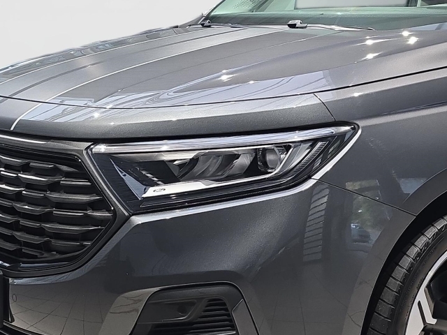 FORD Tourneo Connect Sport 1.5 EcoBoost FORD Tourneo Connect Sport 1.5 EcoBoost