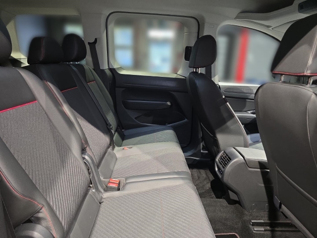 FORD Tourneo Connect Sport 1.5 EcoBoost FORD Tourneo Connect Sport 1.5 EcoBoost