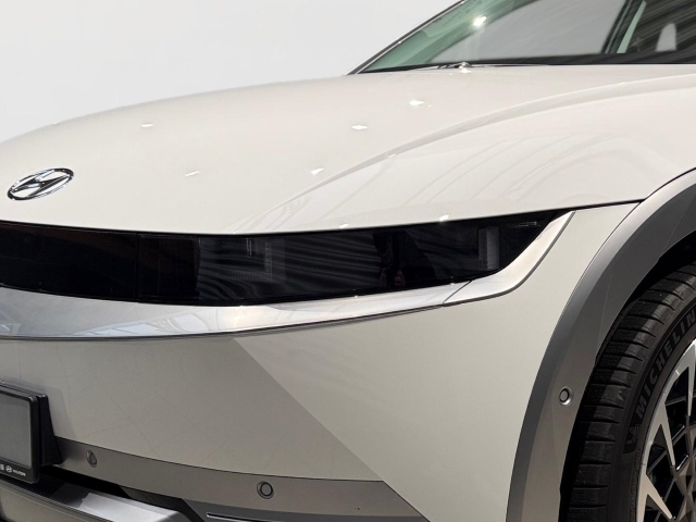 HYUNDAI IONIQ 5 Uniq Elektro Heckantrieb 72,6 kWh 20 Zoll AHK HYUNDAI IONIQ 5 Uniq Elektro Heckantrieb 72,6 kWh 20 Zoll AHK