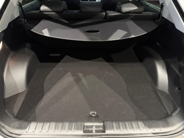 HYUNDAI IONIQ 5 Uniq Elektro Heckantrieb 72,6 kWh 20 Zoll AHK HYUNDAI IONIQ 5 Uniq Elektro Heckantrieb 72,6 kWh 20 Zoll AHK