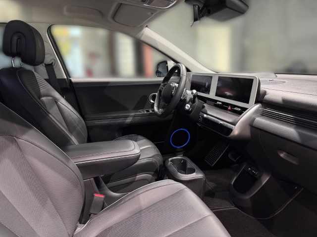 HYUNDAI IONIQ 5 Uniq Elektro Heckantrieb 72,6 kWh 20 Zoll AHK HYUNDAI IONIQ 5 Uniq Elektro Heckantrieb 72,6 kWh 20 Zoll AHK