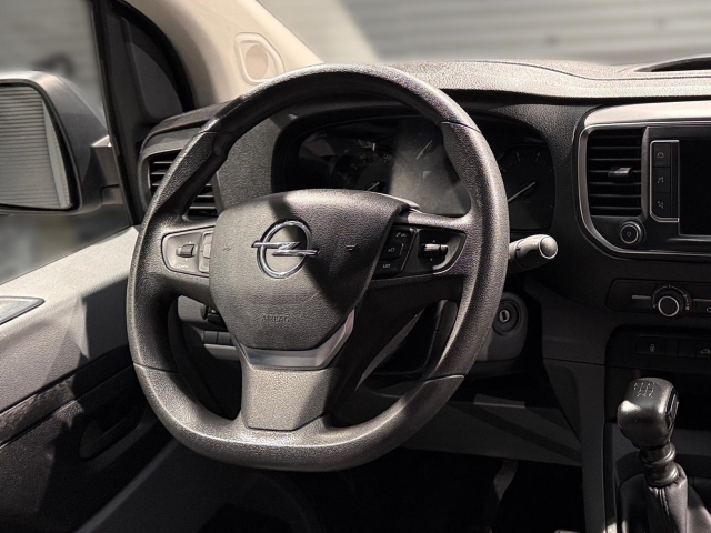 OPEL Vivaro Kasten 2.0 D L Edition NaviPro Kamera PDC OPEL Vivaro Kasten 2.0 D L Edition NaviPro Kamera PDC