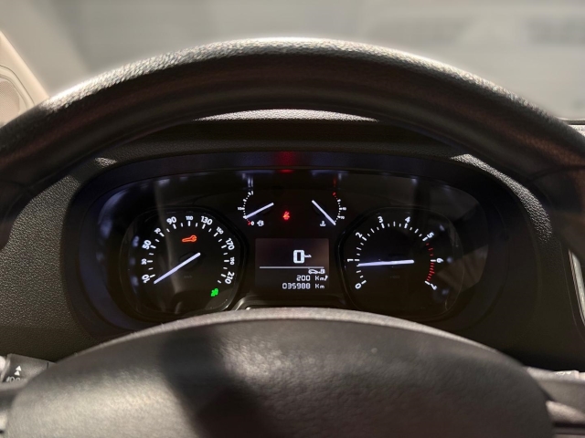 OPEL Vivaro Kasten 2.0 D L Edition NaviPro Kamera PDC OPEL Vivaro Kasten 2.0 D L Edition NaviPro Kamera PDC