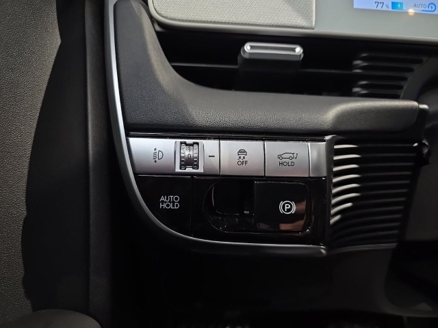 HYUNDAI IONIQ 5 Uniq Panoramadach Relax-Paket 20 Zoll HYUNDAI IONIQ 5 Uniq Panoramadach Relax-Paket 20 Zoll