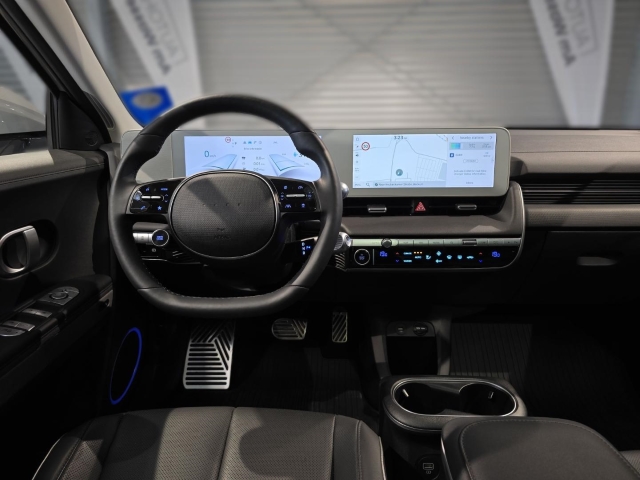 HYUNDAI IONIQ 5 Uniq Panoramadach Relax-Paket 20 Zoll HYUNDAI IONIQ 5 Uniq Panoramadach Relax-Paket 20 Zoll