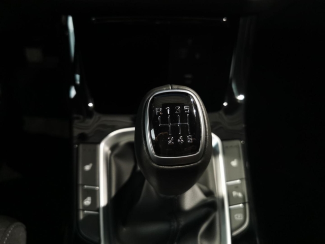 HYUNDAI i30 EU6e FL 5-Türer (MY25) 1.0 T-GDI 6-MT 2WD Advantage LED HYUNDAI i30 EU6e FL 5-Türer (MY25) 1.0 T-GDI 6-MT 2WD Advantage LED