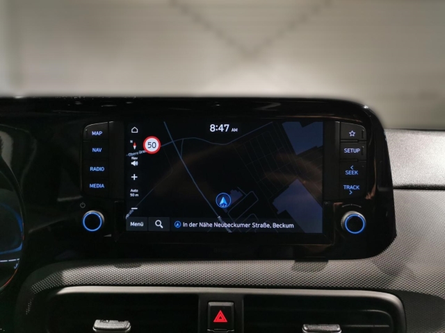 HYUNDAI i10 1.0 BENZIN MY25 5-MT 2WD SELECT HYUNDAI i10 1.0 BENZIN MY25 5-MT 2WD SELECT