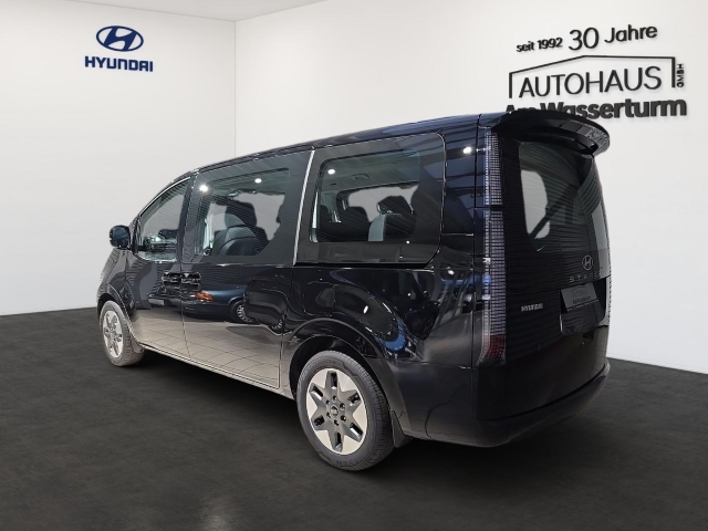 HYUNDAI STARIA Hybrid 1.6 T-GDI AT TREND 9-Sitzer Alu 18 Park-Paket Easy-Access-Paket HYUNDAI STARIA Hybrid 1.6 T-GDI AT TREND 9-Sitzer Alu 18 Park-Paket Easy-Access-Paket