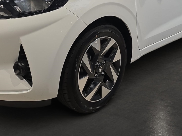 HYUNDAI i10 1.0 BENZIN 5-AMT 2WD TREND Rückfahrkamera Navigation HYUNDAI i10 1.0 BENZIN 5-AMT 2WD TREND Rückfahrkamera Navigation