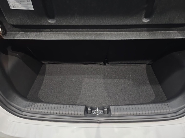 HYUNDAI i10 1.0 BENZIN 5-AMT 2WD TREND Rückfahrkamera Navigation HYUNDAI i10 1.0 BENZIN 5-AMT 2WD TREND Rückfahrkamera Navigation