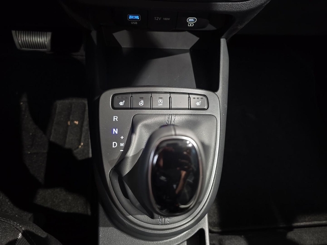 HYUNDAI i10 1.0 BENZIN 5-AMT 2WD TREND Rückfahrkamera Navigation HYUNDAI i10 1.0 BENZIN 5-AMT 2WD TREND Rückfahrkamera Navigation