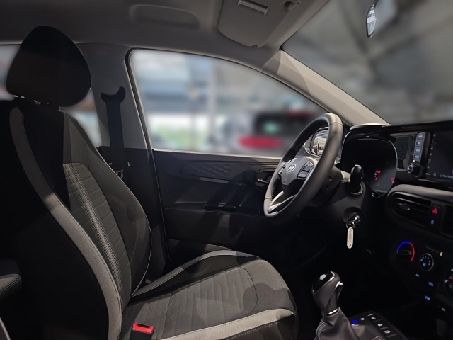 HYUNDAI i10 1.0 BENZIN 5-AMT 2WD TREND Rückfahrkamera Navigation HYUNDAI i10 1.0 BENZIN 5-AMT 2WD TREND Rückfahrkamera Navigation