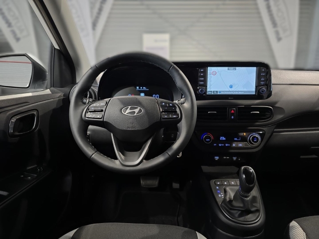 HYUNDAI i10 (MY25) 1.2 BENZIN 5-AMT 2WD TREND Komfortpaket HYUNDAI i10 (MY25) 1.2 BENZIN 5-AMT 2WD TREND Komfortpaket