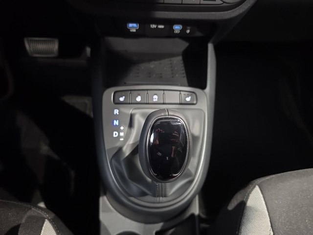 HYUNDAI i10 1.2 BENZIN 5-AMT 2WD TREND Rückfahrkamera Navi HYUNDAI i10 1.2 BENZIN 5-AMT 2WD TREND Rückfahrkamera Navi